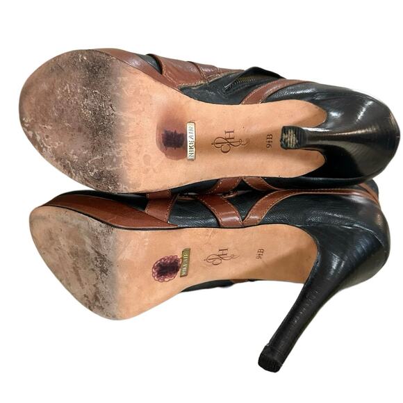 Cole Haan Carolyn black and brown leather booties ankle shooties  size 9.5 - Picture 9 of 9